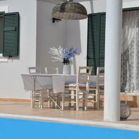 Erietta Villa *